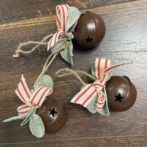 Lot of Rustic farmhouse Christmas Tree Decor